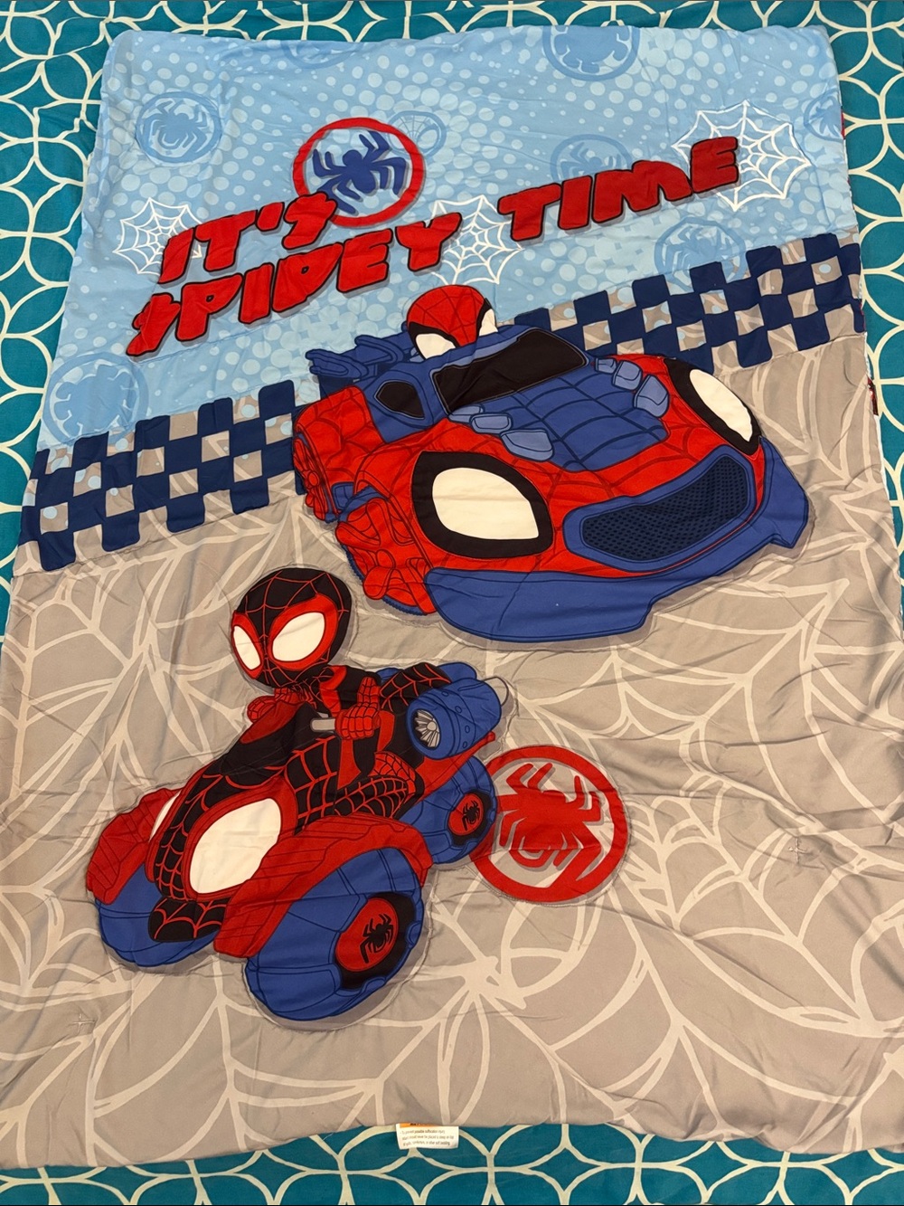 Spidey and friends crib set- excellent condition!